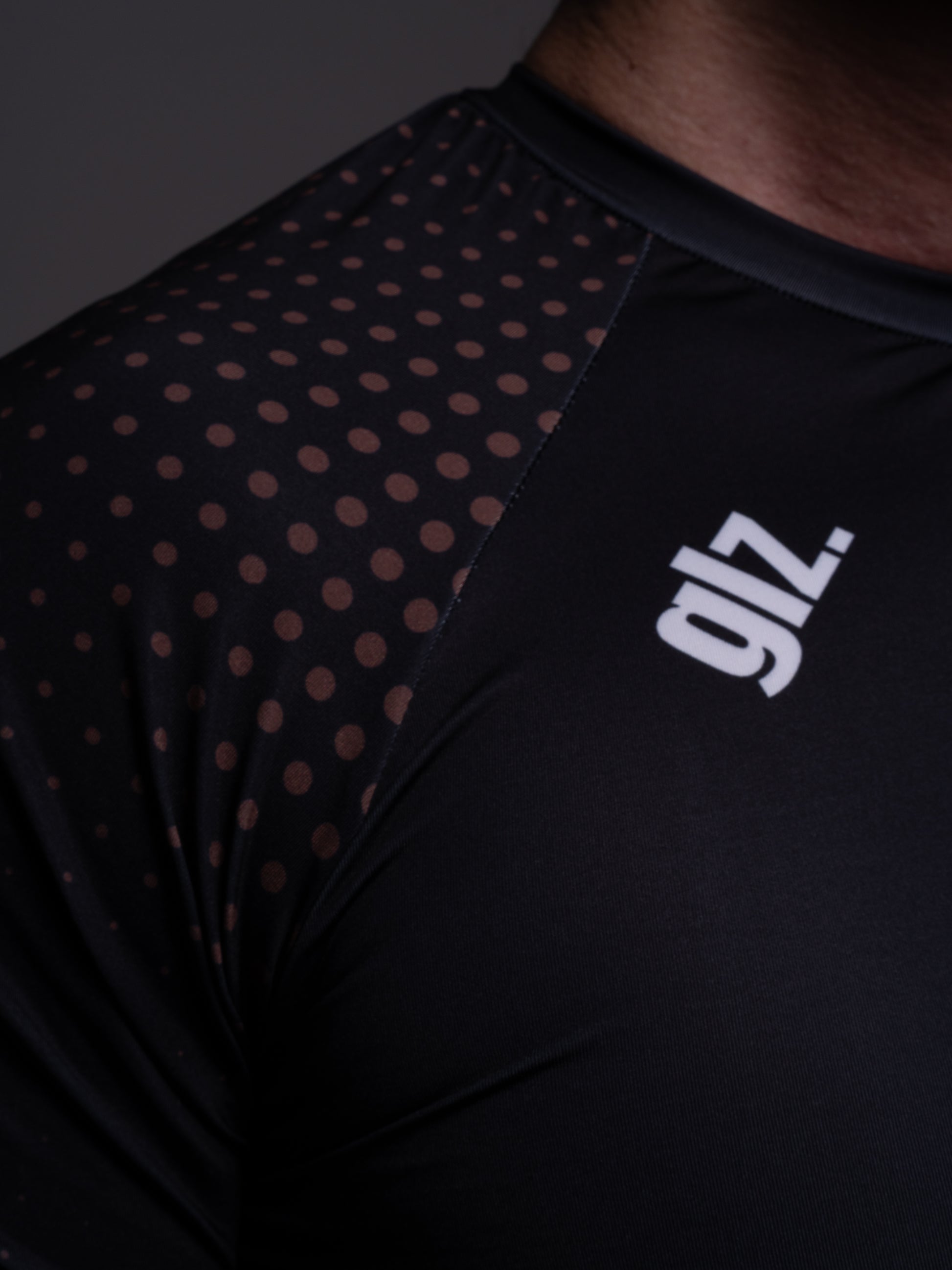 Rash Guard Gorilaz Competition Marrom — Cor faixa marrom BJJ