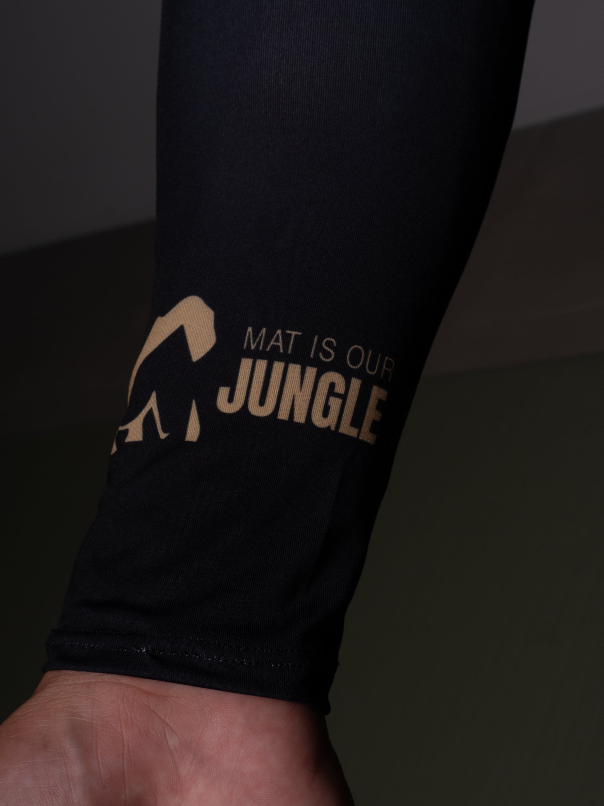 Rash Guard Classic ML Gorilaz — Compressão e mobilidade BJJ